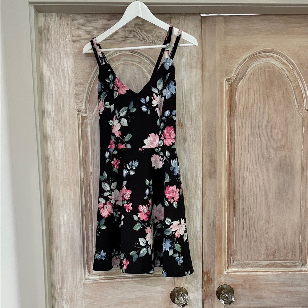 Trixxi Multicolored Sundress Sleeveless V-Neck Wedding Guest